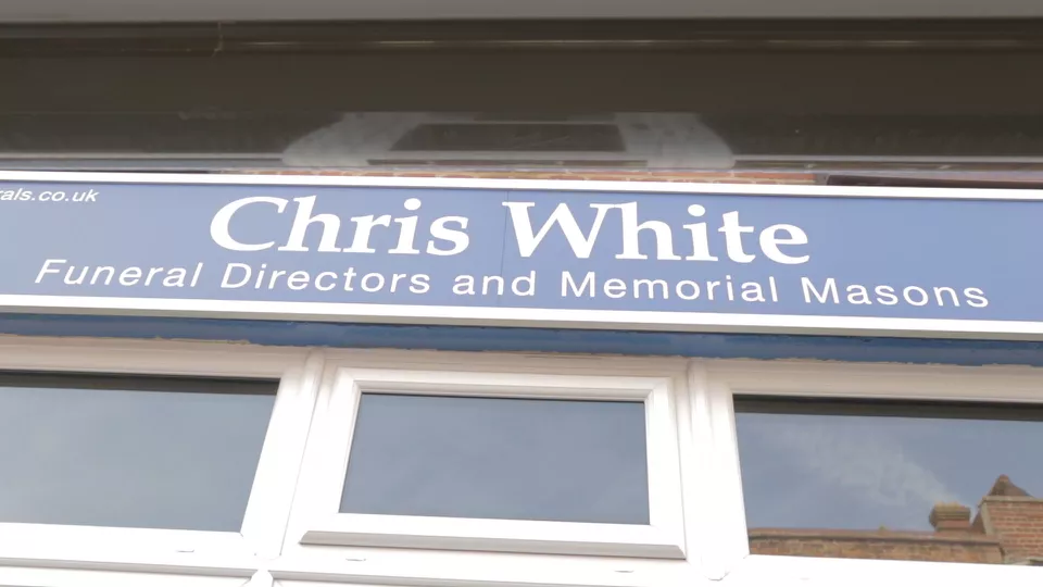 Chris White Funeral Directors Salisbury