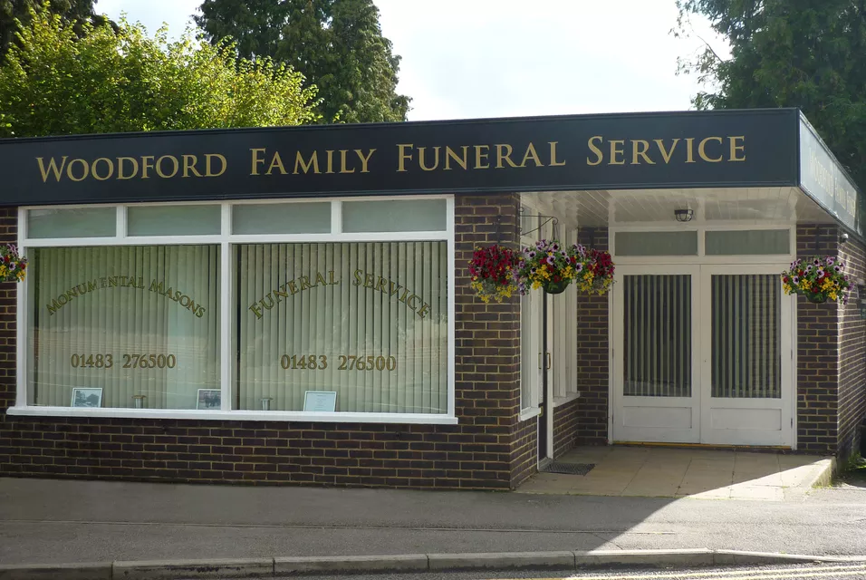 J Woodford Family Funeral Service