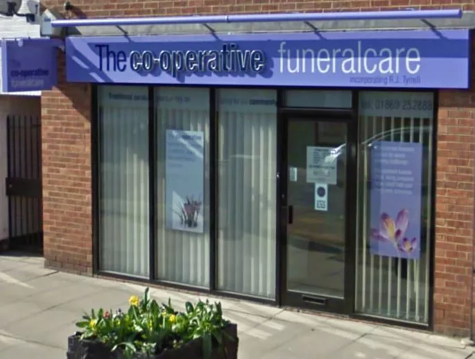 Co Operative Funeralcare Midcounties Bicester
